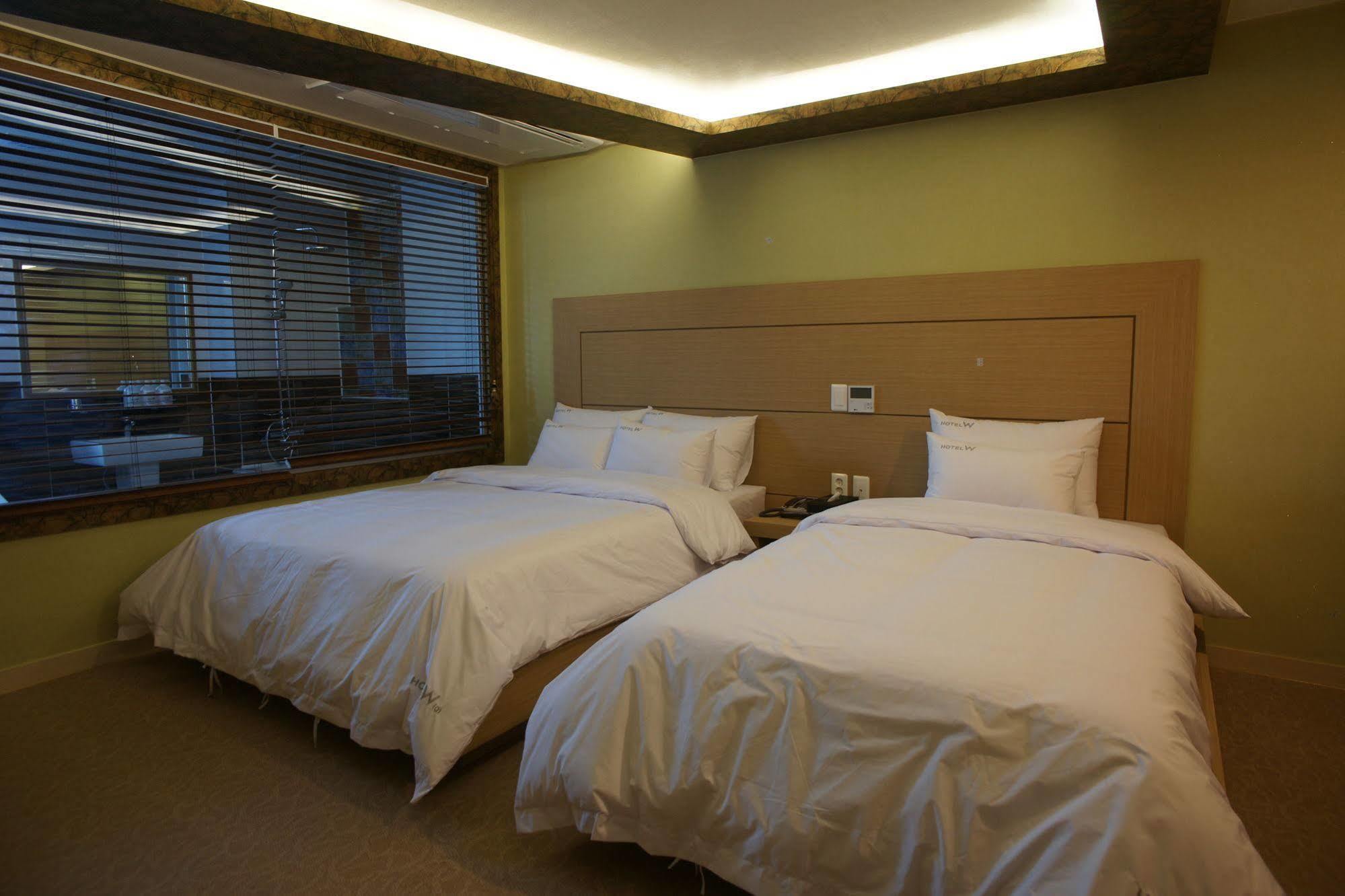 Hotel W Shinjeju Esterno foto